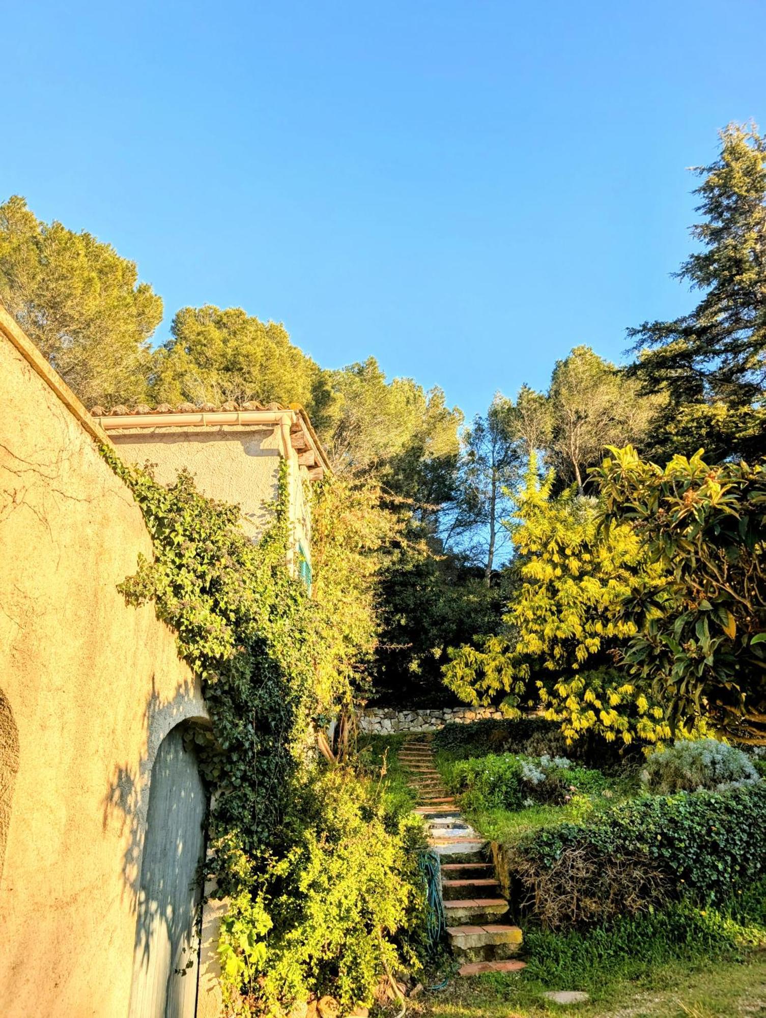 Les Calades - Piscine, Parc, Parking * Arles